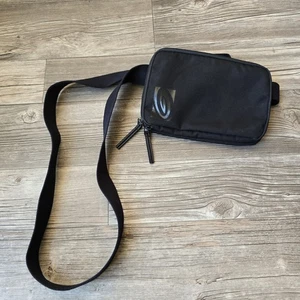 Timbuk2 Crossbody Bag Commute Plane Travel Passport Wallet EDC OS One Love - Picture 1 of 7