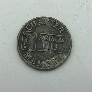 Vintage PGA TOUR Charter Member Partners Club Coin Token Gold Golfing  K3  - Picture 1 of 12
