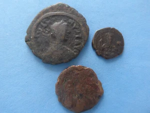 B204) MONEDAS BIZANTINAS COBRE 3 PIEZAS 9,50€ - Imagen 1 de 2