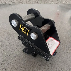 AGT Quick Hitch Coupler Attachments For 12 SERIES MINI EXCAVATORS MOUNT ATTACH - Picture 1 of 19