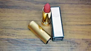 GUCCI ROUGE A LEVRES LOUISA MAT LIP COLOUR 3,5g (0,12oz.) 504 MYRA CRIMSON NEU - Bild 1 von 2