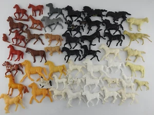 Vintage Lot Of Plastic Horses Mixed Lot 50+ Pieces White Black Brown - Picture 1 of 6