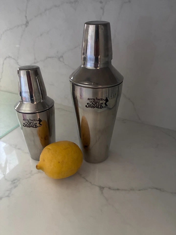 Austin Powers The Spy Who Shagged Me Cocktail Shakers - Image 1 of 2