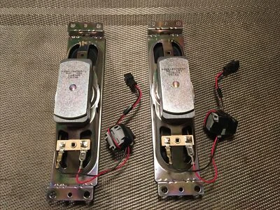 Panoramic tv model: TH-42PX80U  Internal Speaker Set  - Image 1 of 4