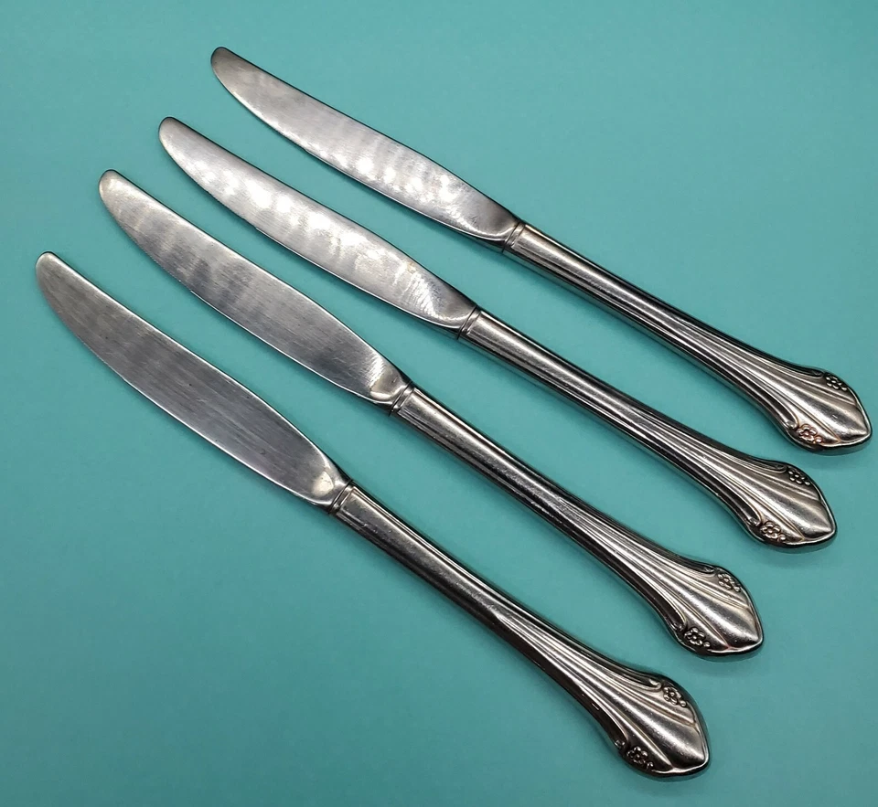 Oneida Bittersweet Repose Stainless Knifes - Image 1 of 1