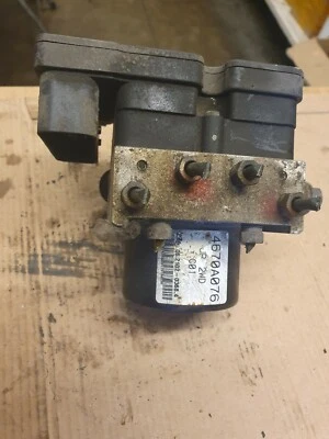 MITSUBISHI GRANDIS 2004 -2008 2.0 DI-D ABS PUMPCONTROLLER 4670A076 JP 2WD - Image 1 of 4