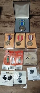 Large lot NEW US military ribbons, medals, insignias++ - Picture 1 of 5