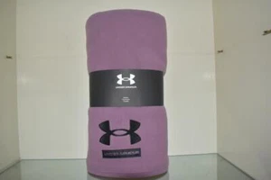 Manta Under Armour 50" x 60" púrpura 1387198 500 nueva con etiquetas - Imagen 1 de 2