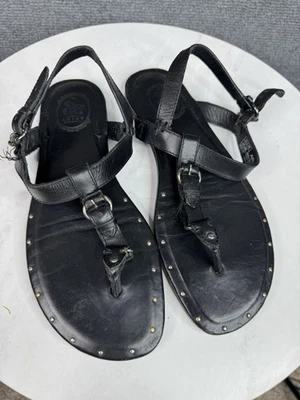 ARIAT Women’s Size 8.5 B Flat Sandals Black Leather Buckle - Image 1 of 4
