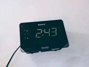 Sony Dream Machine ICF-C414 Clock Radio Player AM/FM Dual Alarm - Picture 1 of 8