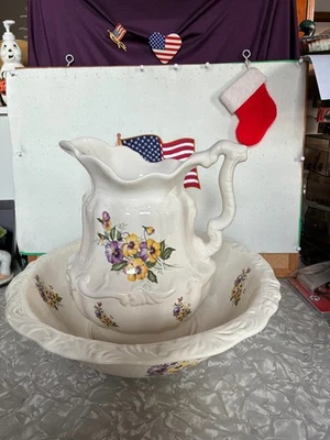 ВИНТАЖНЫЙ НАБОР ЧАШ ДЛЯ КУВШИНА И УМЫВАЛЬНИКА ОТ VBATHENE - Изображение 1 из 4