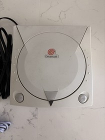 Dreamcast HKT-3020 Console with 2 Controllers. Optical Drive Not Reading Games