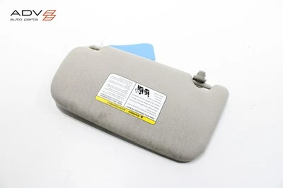 Nissan Leaf 2018-2025 lado del pasajero delantero derecho parasol parasol OEM Foto 1 de 4