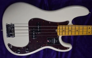 Fender AM Pro II Precision, Olympic White / Maple - Bild 1 von 8