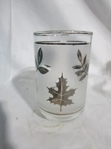 Libby Frosted Silver Oak Leaf Tumbler 4 1/2" Tall - Picture 1 of 5
