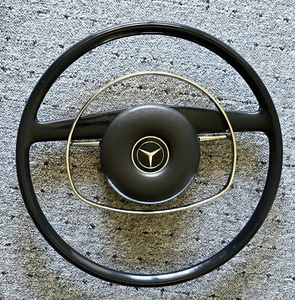 Lenkrad, Oldtimer Mercedes , W 108/109, sehr guter Zustand, o. technische Mängel - Bild 1 von 11