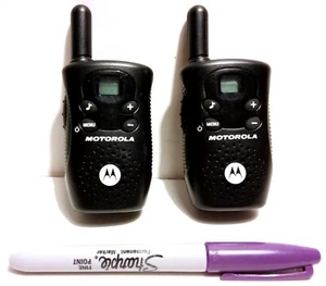 MOTOROLA FV-100 WALKIE TALKIE (2 PCS) 2-WAY RADIO WITH BELT CLIP - Zdjęcie 1 z 2