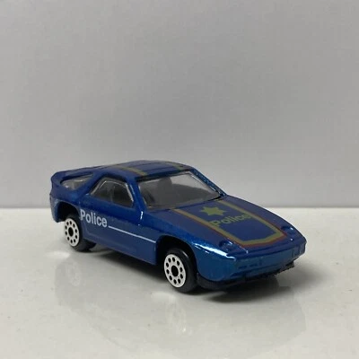 罕见 1/64 比例蓝色 Zee 保时捷 928 警察 D89 全新散装 — 第 1/4 张图片