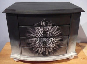 Hand Painted Black & White Jewelry Box Abstract Floral Geometric Bombay Co - Picture 1 of 12