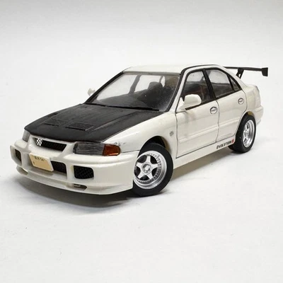 Fujimi 1 24 Mitsubishi Lancer Evolution III Model Kit auto rifinita su misura - Immagine 1 di 2