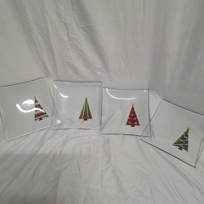 The Pampered Chef Holiday Appetizer Plates (Set 4) 2808 6"×6" Christmas Tree - Image 1 of 4