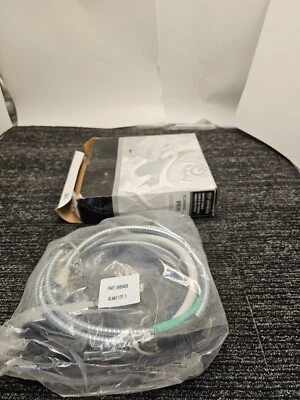 Cable de freno de estacionamiento Carquest Wearever BCA660458 para Ford Focus 2002 Foto 1 de 4