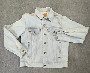 Vintage Levis 70506-0211 Size M Trucker Light Wash Denim Jacket Made in USA - Picture 1 of 11