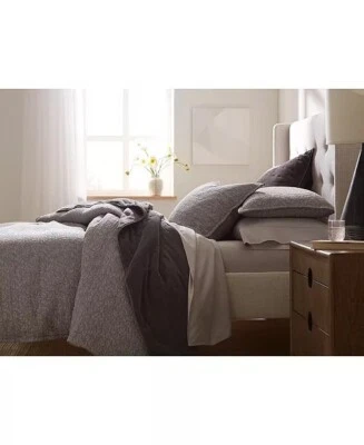 Hotel Collection Prism Matelasse Comforter Set, Full/Queen . - Image 1 of 4