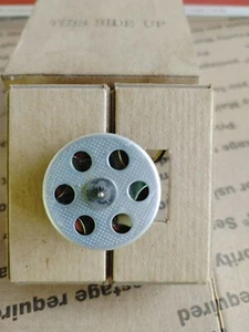 Motor de reloj vintage sin marcar (sin probar para piezas/reparación) (K73) 174 20 V - Imagen 1 de 4