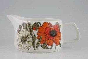 Meakin - Poppy - Ridged and Rounded Bases - Sauce Boat - 83068Y - Picture 1 of 1