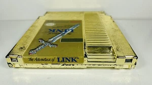 Zelda II: The Adventure of Link -- NES NINTENDO GOLD CLASSIC ORIGINAL GAME - Picture 1 of 11