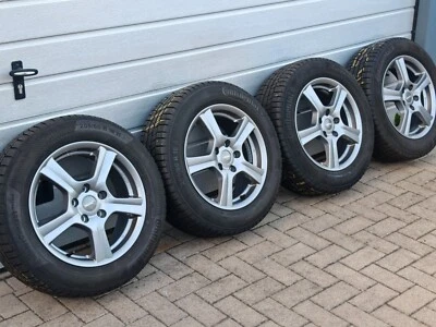 Volkswagen Touran II T-Roc A1 Alufelgen Winterreifen Winterräder Kompletträder - Bild 1 von 4