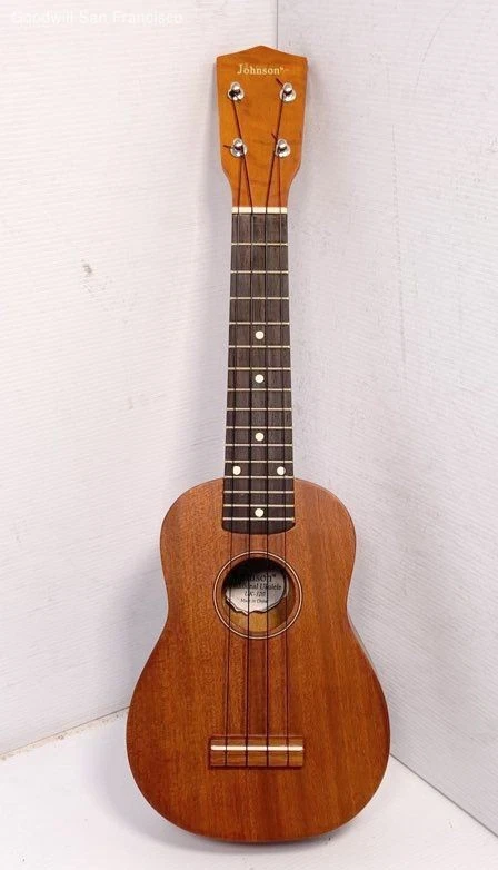 Johnson Traditional Ukulele UK-120 In Soft Case - Image 1 of 4