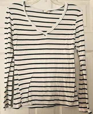 Women's One Clothing Striped Shirt/ US Size L Women's Apparel/Activewear - Image 1 of 4