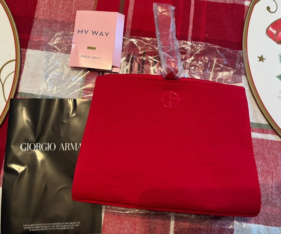 Armani Set de Regalo de Vacaciones Perfume Lápiz Labial Bolsa Mamá Fiesta Cumpleaños Niña Bolso Rojo Foto 1 de 4