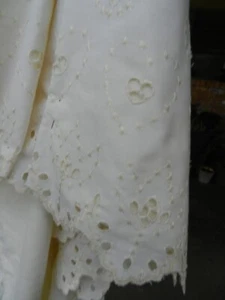 Vintage Croscill FULL Size BED SKIRT 13" drop Ecru Eyelet embroidered - Picture 1 of 8