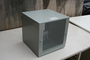 NUEVO EN CAJA MTE Reactor 3 Fases RL-03512 - 50/60Hz, 35Amperios AC - Imagen 1 de 11