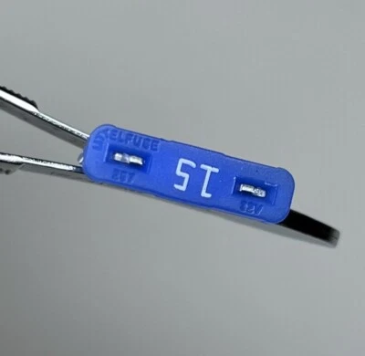 Littelfuse ATO Blade Fuse 15A 32V - Pack of 20 - Image 1 of 3