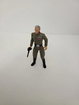 Figura de acción Star Wars El poder de la fuerza Grand Moff Tarkin 1997 Kenner  Foto 1 de 4