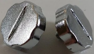 Lote de 2 perillas de repuesto de rosca de plástico cromado de 5 mm para radio Workman KN5PC OEM - Imagen 1 de 5