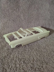 Vintage 1953 Ford Victoria 1:25 Model Car Body - Picture 1 of 12