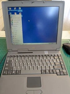 vintage retro Fic Intel Celeron Windows Millenium Laptop 4.8gb ata hdd - Afbeelding 1 van 12
