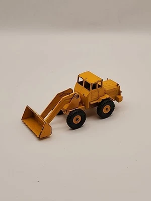 VINTAGE MATCHBOX LESNEY NO 69 TRACTOR SHOVEL DIECAST LOADER MADE IN ENGLAND - Image 1 of 4