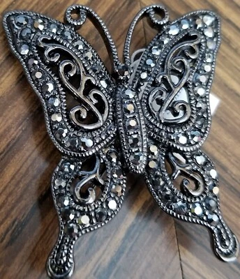 Broche/pin mariposa LIA SOPHIA "WIND SONG" - HEMATITA GENUINA - Nuevo con etiqueta Foto 1 de 4