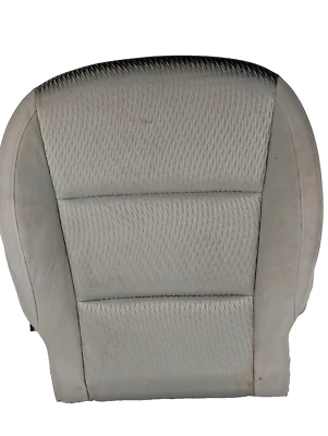 2013-2017 HYUNDAI SANTA FE FRONT LEFT DRIVER SIDE LOWER SEAT CUSHION GRAY CLOTH - Image 1 of 4
