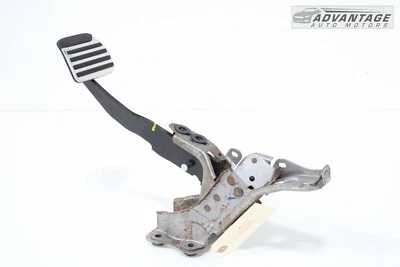 2015-2017 INFINITI QX70 FRONT LEFT DRIVER FLOOR BRAKE STOP PEDAL W/ BRACKET OEM - Image 1 of 4