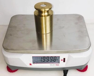 Ohaus Valor 7000 Compact Balance (6000g x 2g / 15lb x 0.005lb) - Picture 1 of 11