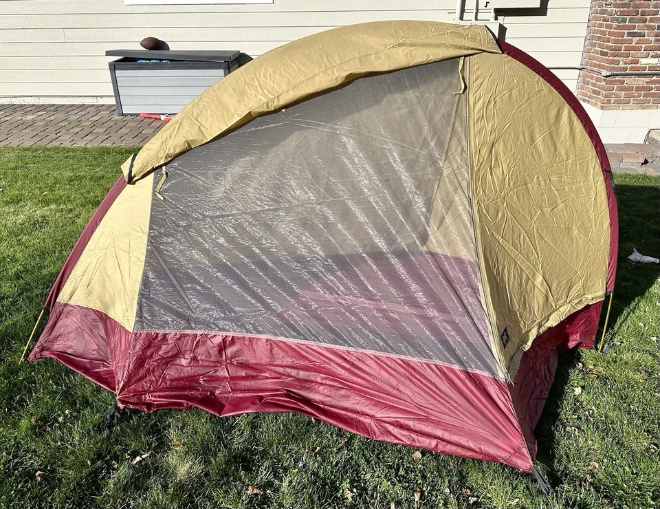 Rare Hard to Find MOSS "Solus" Tent Camden, Maine - Unused Excellent Condition - Image 1 of 4