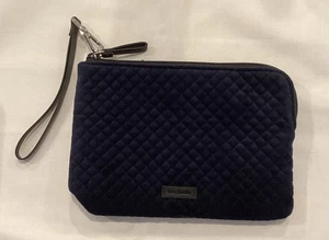 Vera Bradley Iconic Pouch Wristlet Classic Navy Faux Leather Trim 24492-219 NWT - Picture 1 of 9