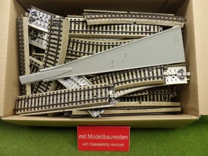 Märklin H0 Konvolut verschiedene M-Gleise mit Karton ca 3,2 Kg (OZ) K0593 - Bild 1 von 3
